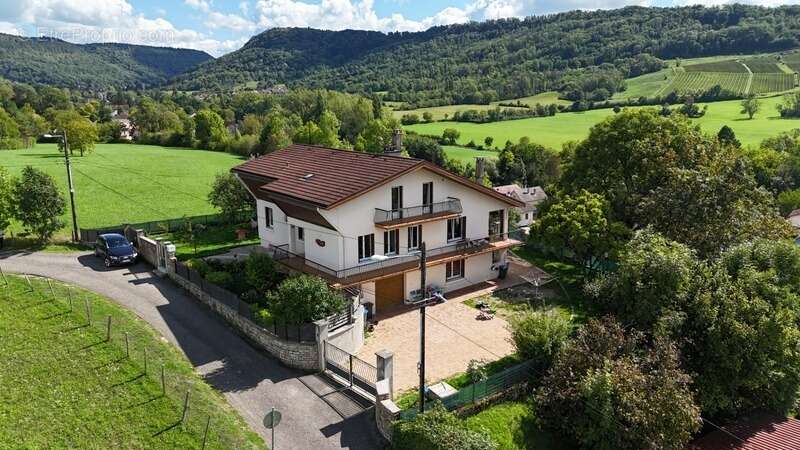 Maison à PERRIGNY