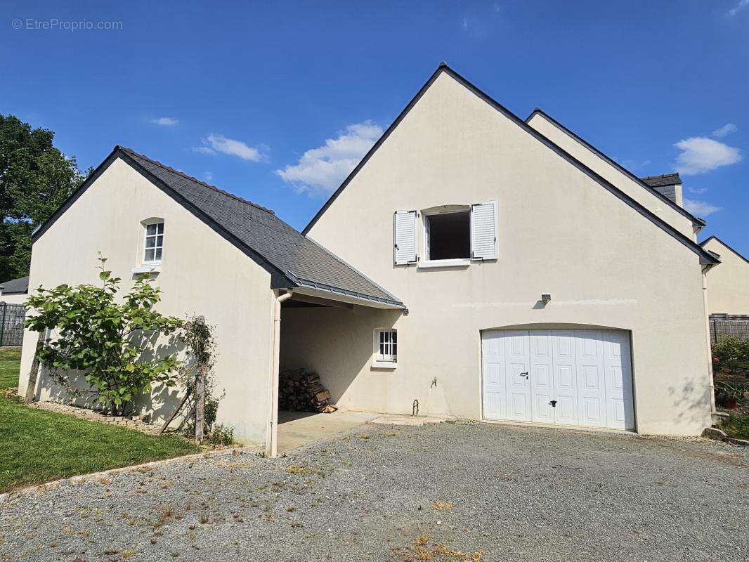 Maison à TREILLIERES