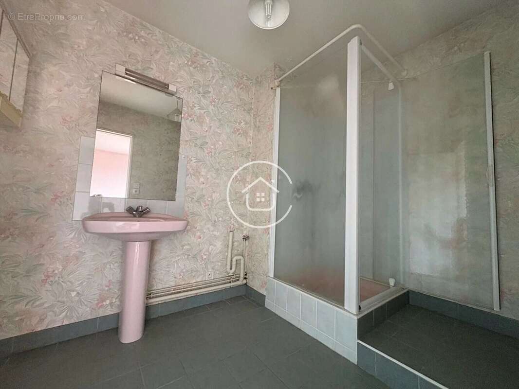 BLOIS  Quartier Bourg Neuf  Appartement Blois 2 pièce(s) - photo 4