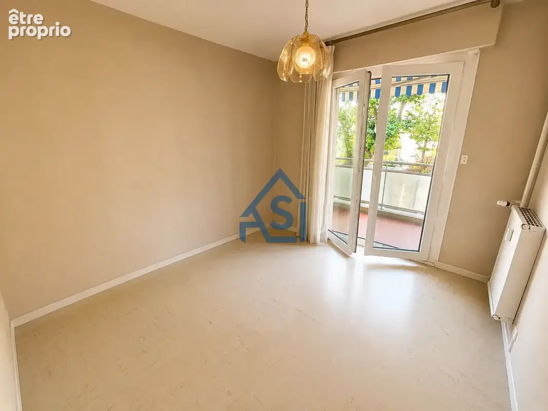 Appartement T4 de 84 m2 avec garage, cave et balcons - photo 8