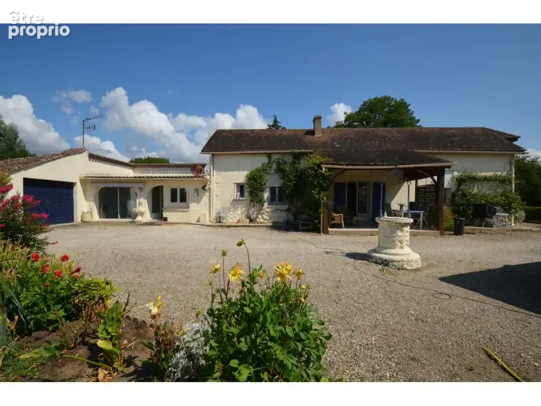 Maison 14 pièces 252 m² à vendre à Prigonrieux (24130) - photo 1