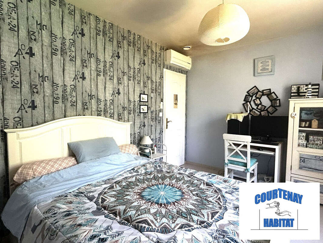 Maison 152 m² à Courtenay  - photo 6