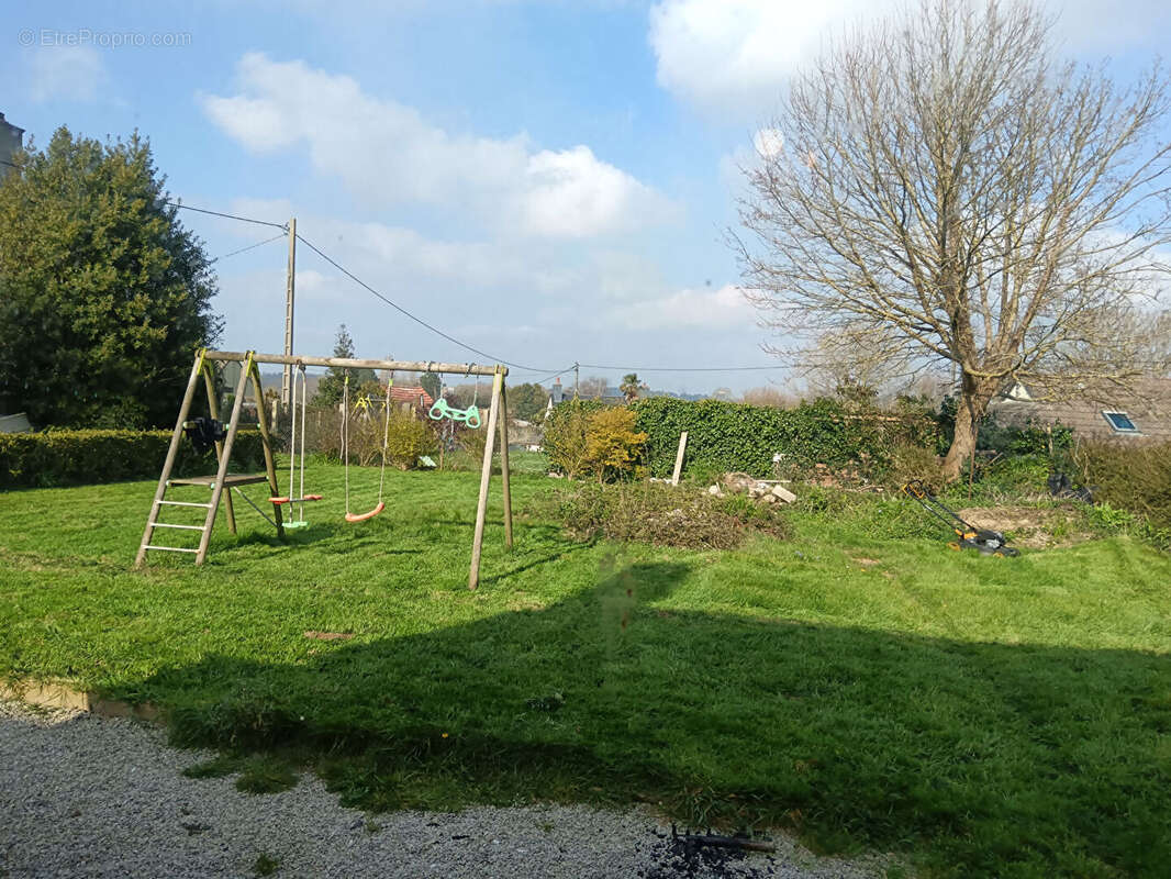 Maison à FIERVILLE-LES-MINES