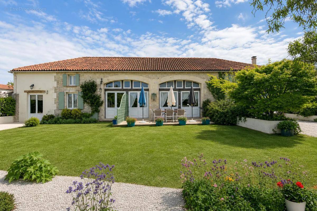 Maison à BRESDON