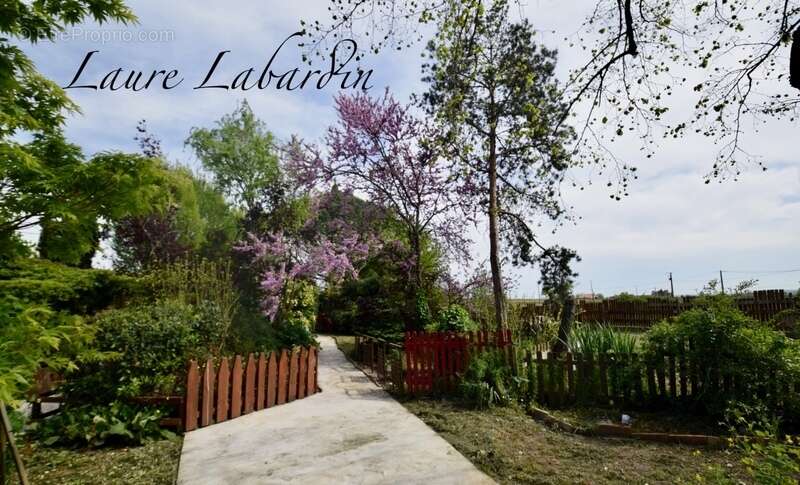 Maison à SAINTE-BAZEILLE