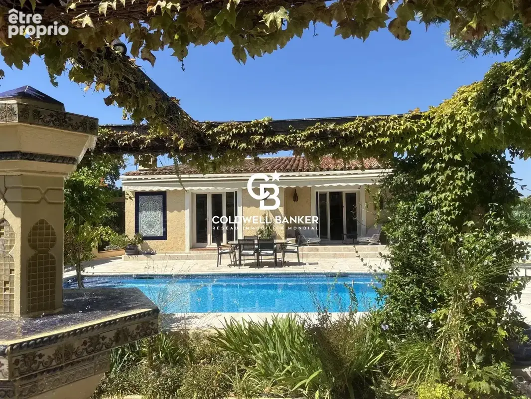 Villa avec piscine, calme et vue collines – 83250 La Londe les Maures - photo 13