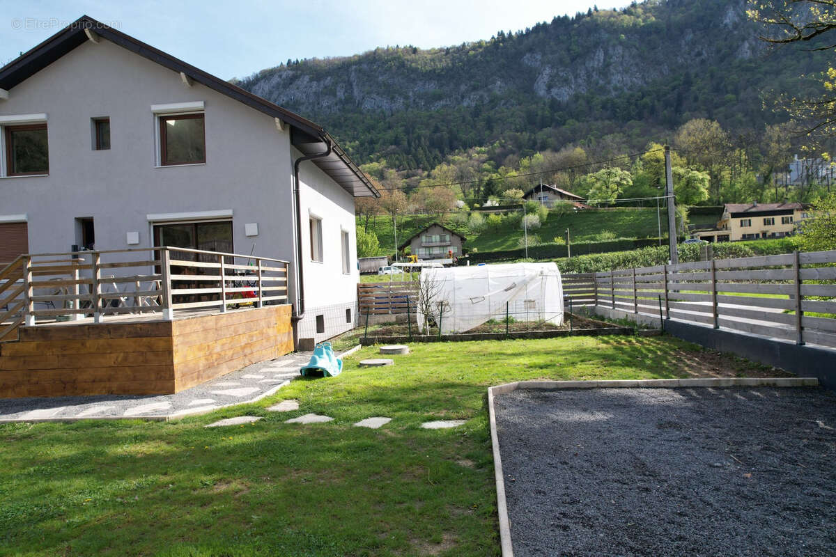 Maison à SAINT-JEOIRE