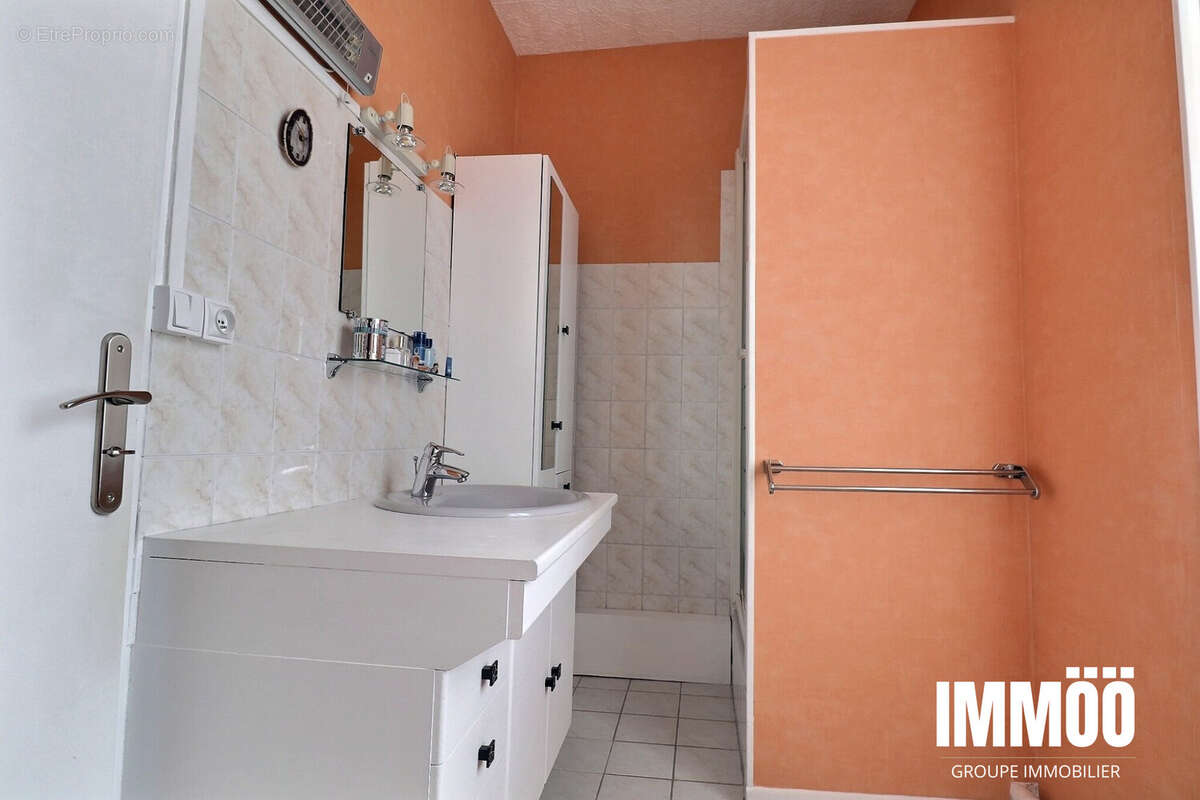 Maison à NOTRE-DAME-DE-BONDEVILLE