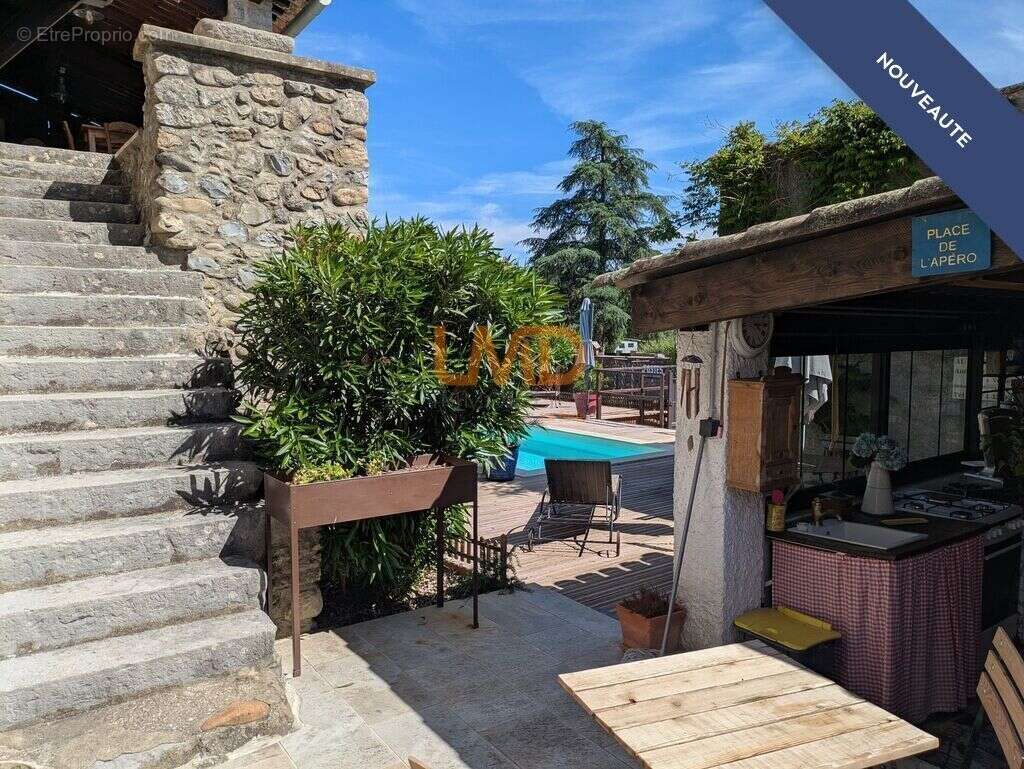 Maison à VALLON-PONT-D'ARC