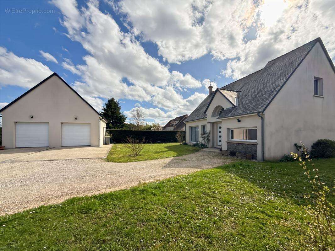 Maison à SAINT-DENIS-EN-VAL