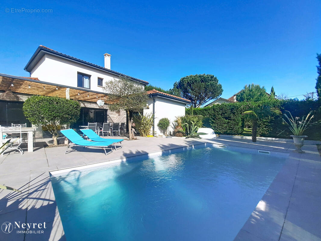 Maison à TERNAY