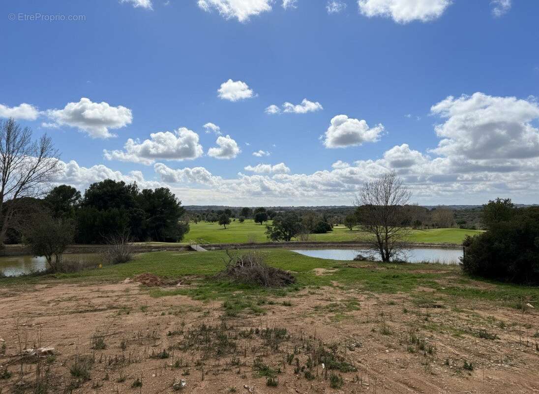 Terrain à BEZIERS