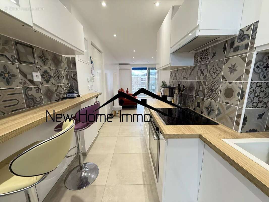 Appartement à MARSEILLE-8E