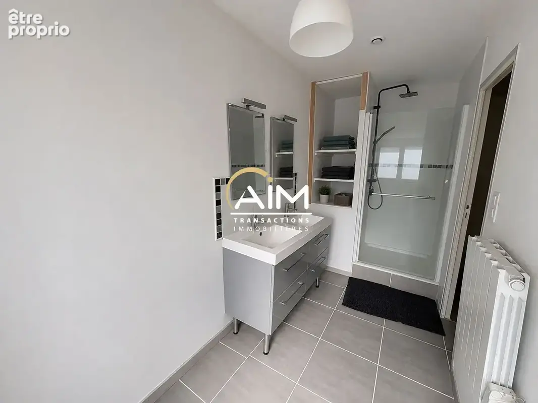 Maison familiale 5 chambres - Auzouer-en-Touraine / Château-Renault - photo 4