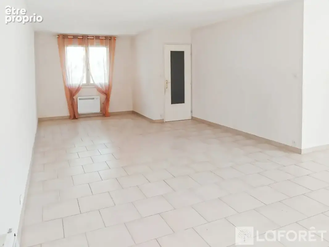 Charmante maison de 110m2 avec jardin, sous-sol et garage - photo 4
