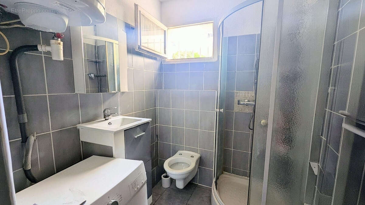 Appartement 35 m² à Saint-Mandrier-Sur-Mer  - photo 5