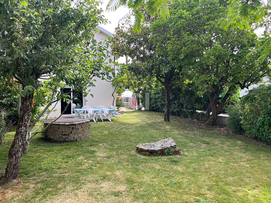 Maison à SAINT-JULIEN-DE-CONCELLES