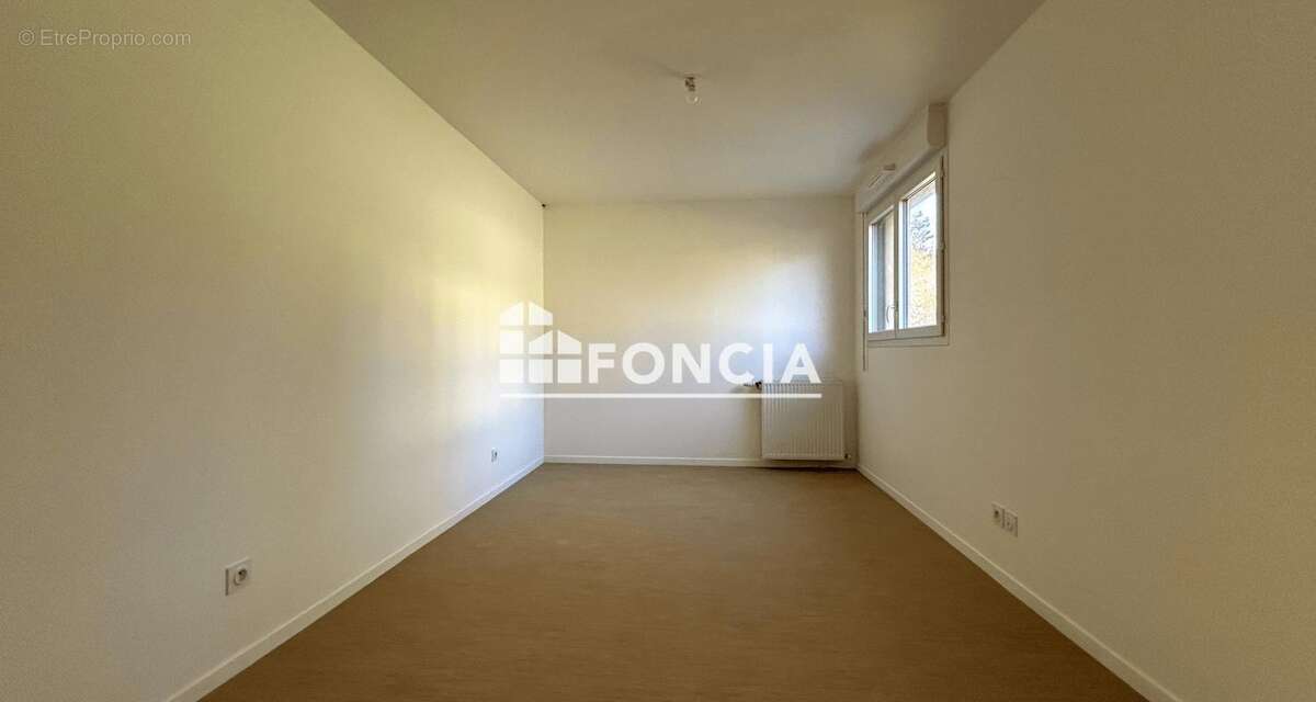 Maison à CORBEIL-ESSONNES