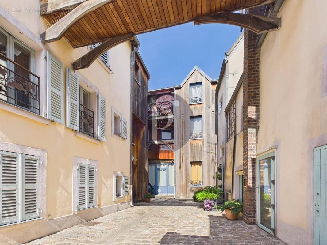 Appartement à CHATENAY-MALABRY