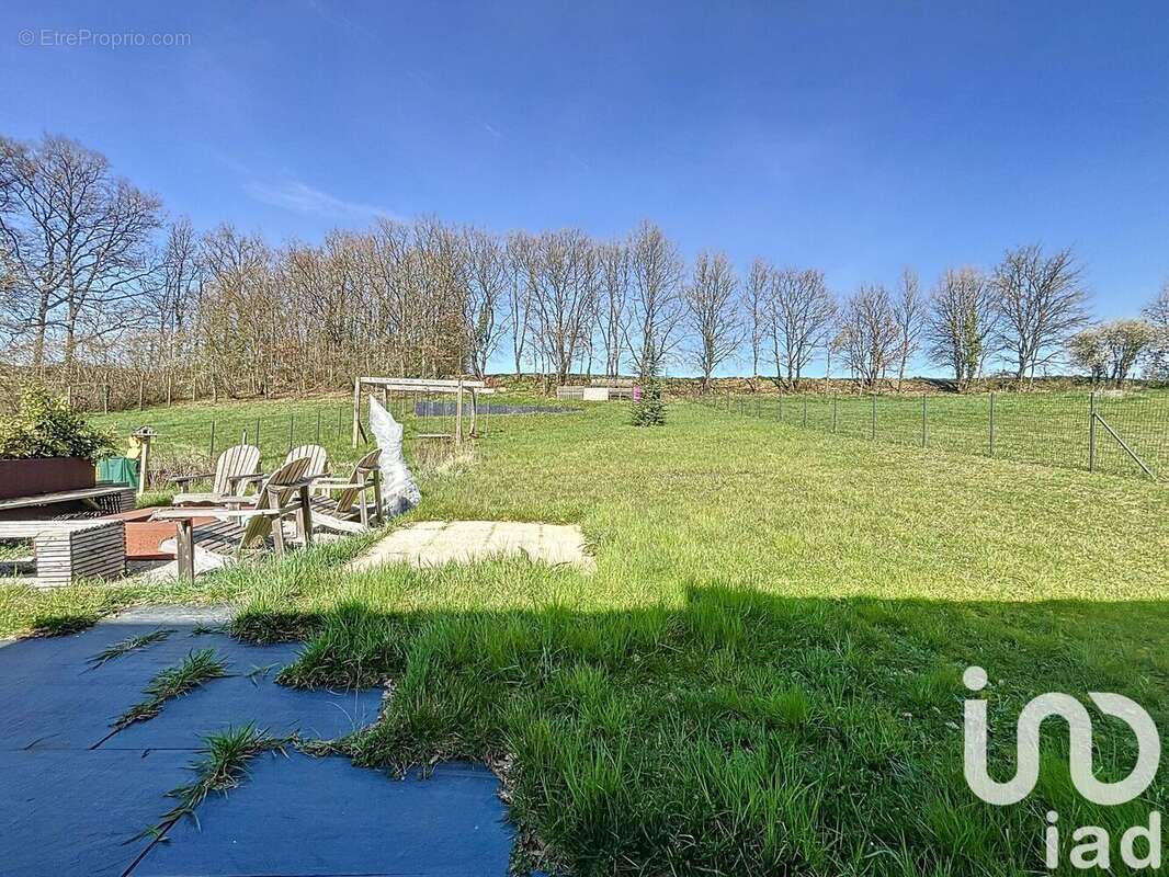 Photo 6 - Maison à NAZELLES-NEGRON