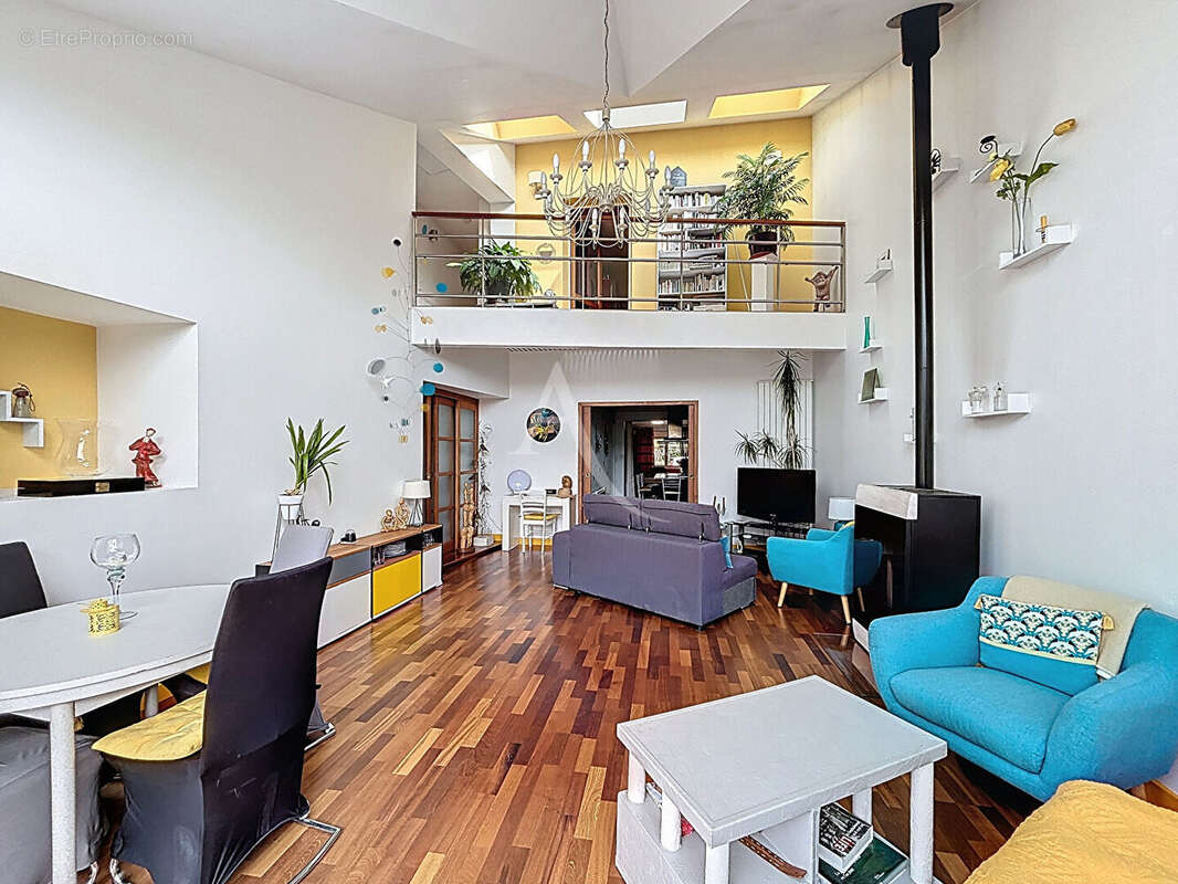 Maison à CHATEAU-GONTIER