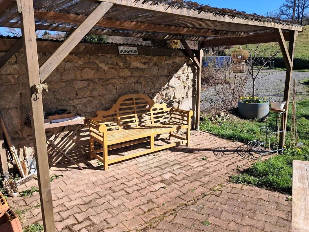 Maison à SAINT-GERVAIS-D&#039;AUVERGNE