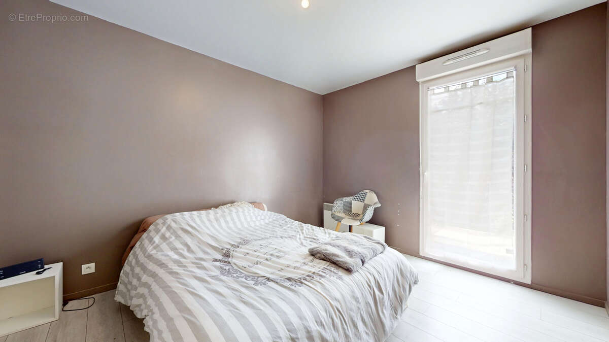 Appartement à LE PLESSIS-PATE