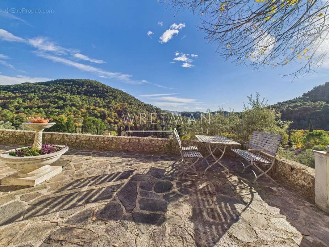 Maison avec magnifique vue village à pied - Bargemon - photo 3