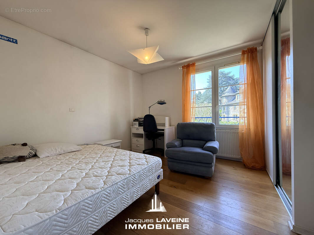 Maison à LONGEVILLE-LES-METZ