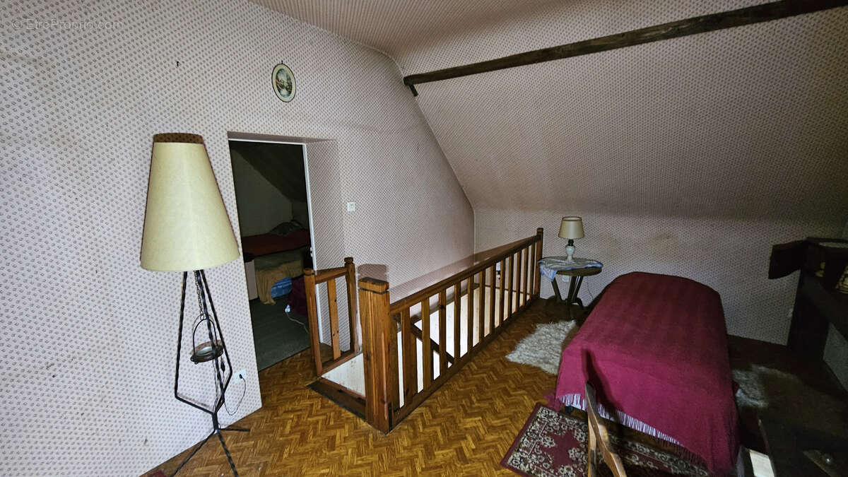 Maison à COUTURE-SUR-LOIR