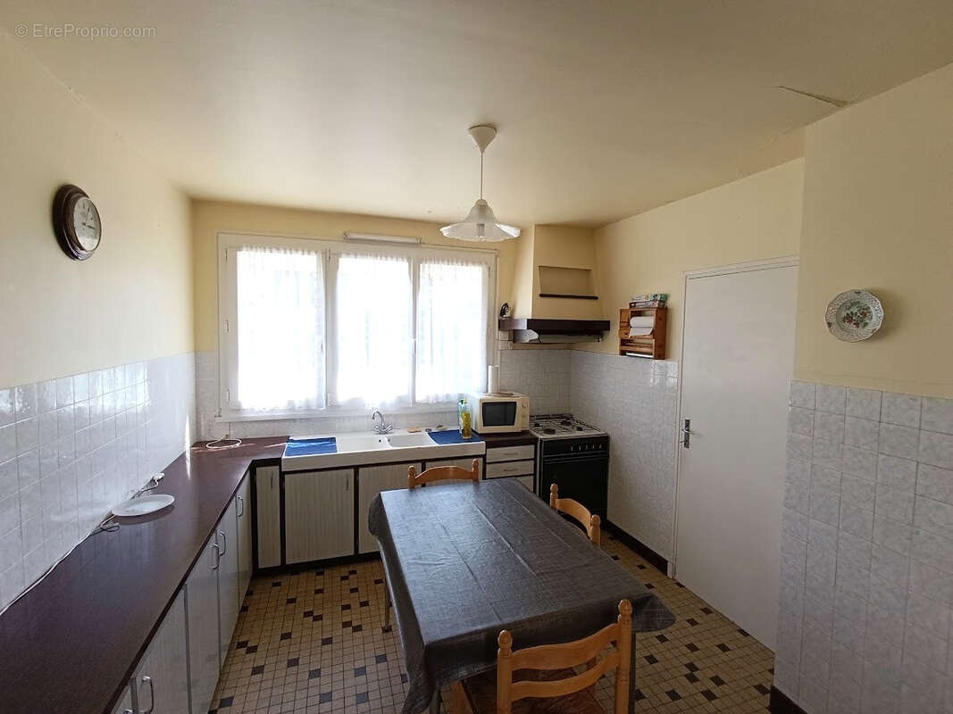 Maison à PLESSIX-BALISSON