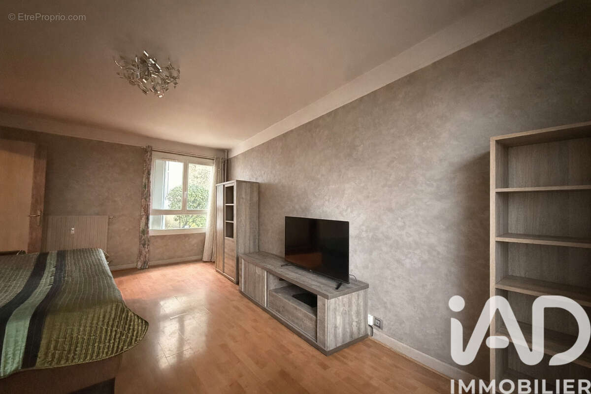 Photo 3 - Appartement à NOGENT-SUR-MARNE