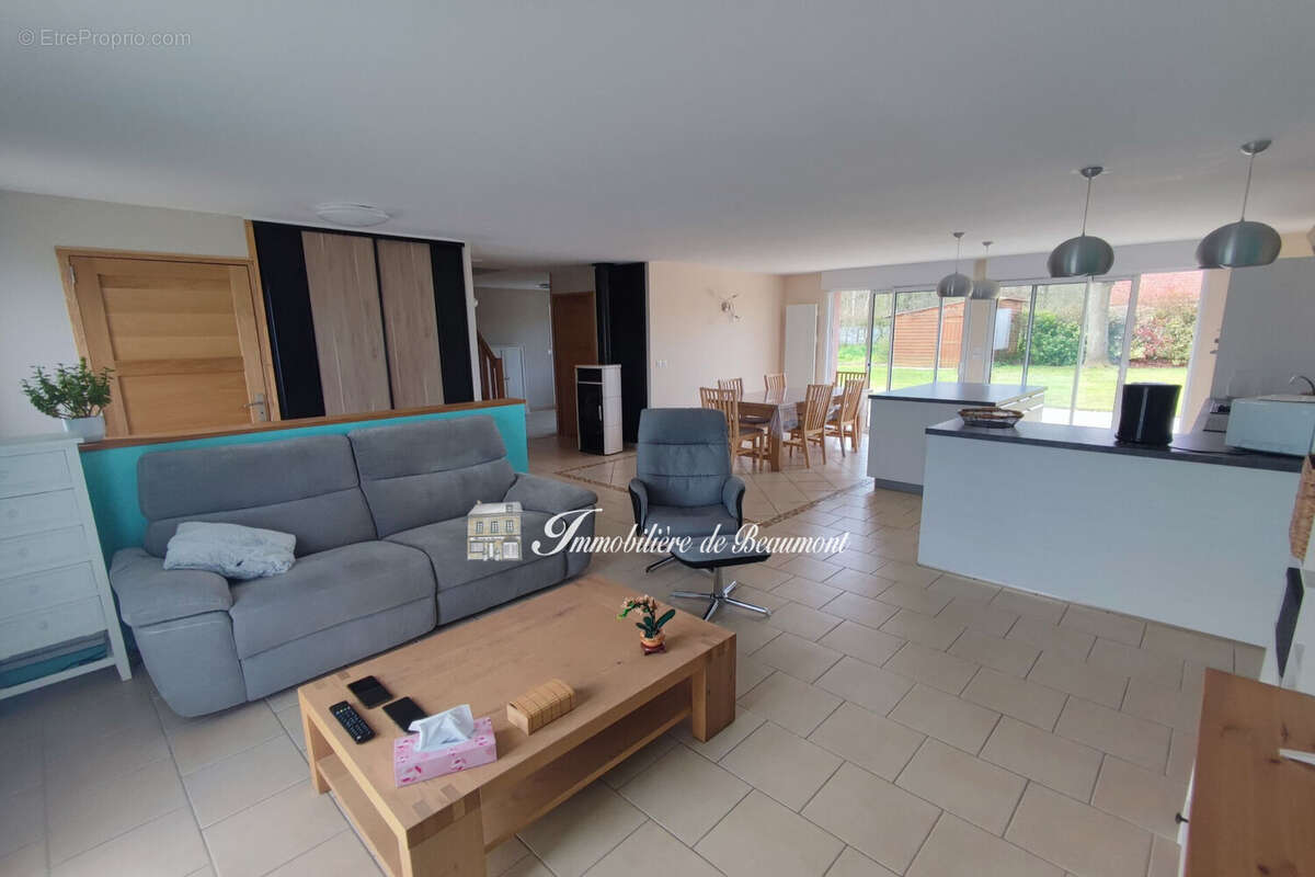 Maison à BEAUMONT-LE-ROGER