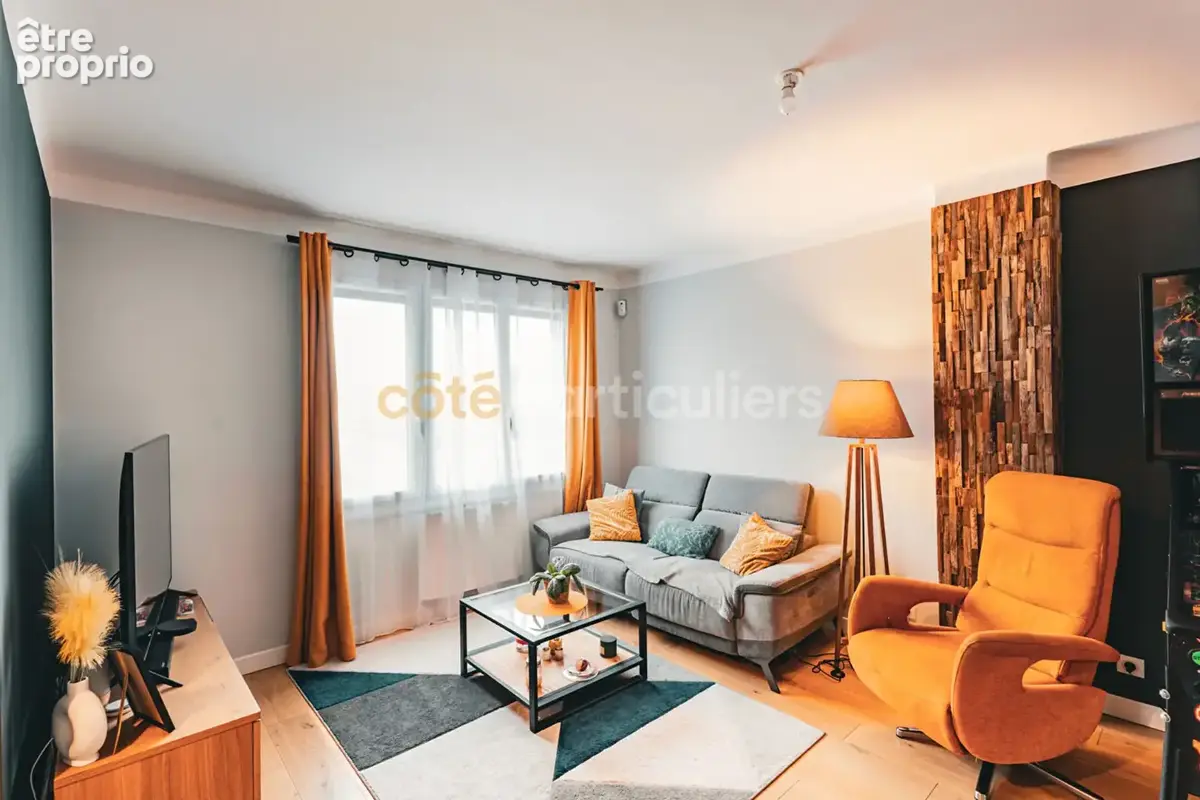 La roche-sur-yon -- saint-adnre-d'ornay -- maison -- 7 pieces -- 5 chambres -- 184 m2 utile -- appartement locatif independant - - photo 1