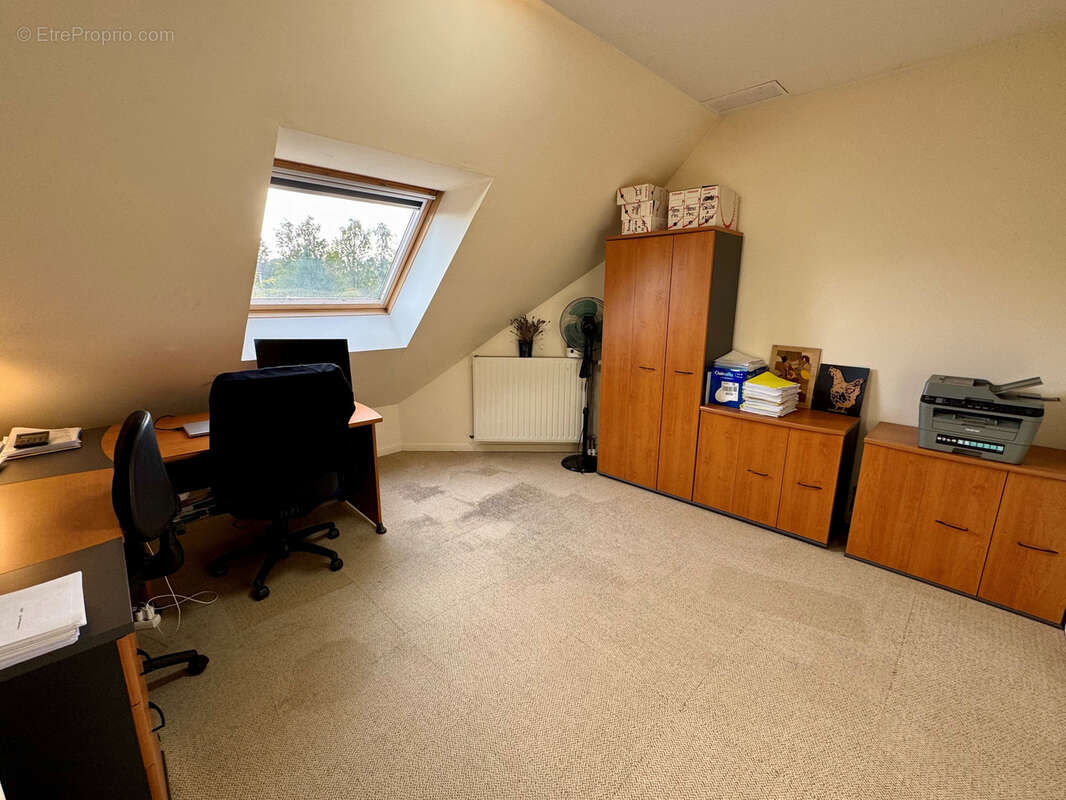 Maison à SAINS-EN-AMIENOIS