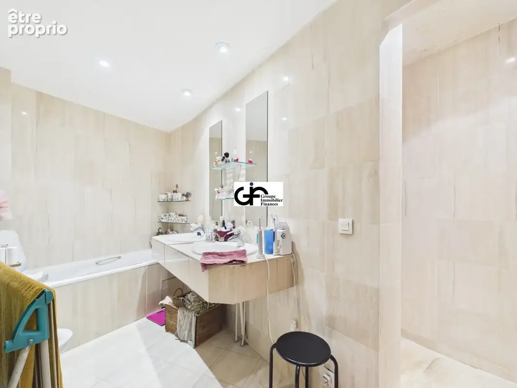 Appartement 3 pièces 85 m² à vendre à Paris-16e (75016) - photo 5