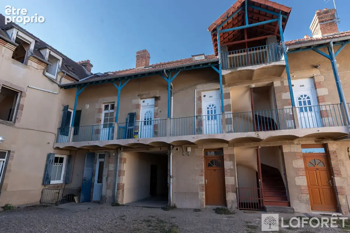 Appartement T2 bis centre ville MOULINS - photo 2