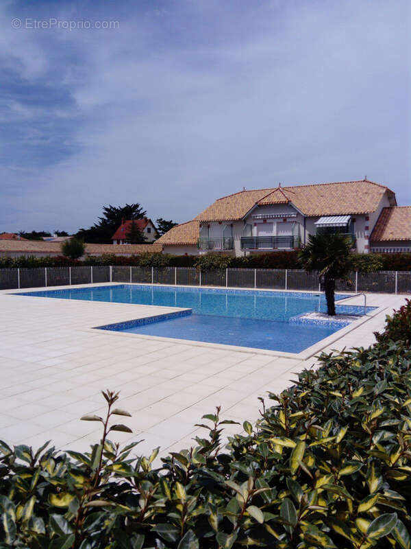 Résidence avec piscine  : appartement + parking ! - photo 4