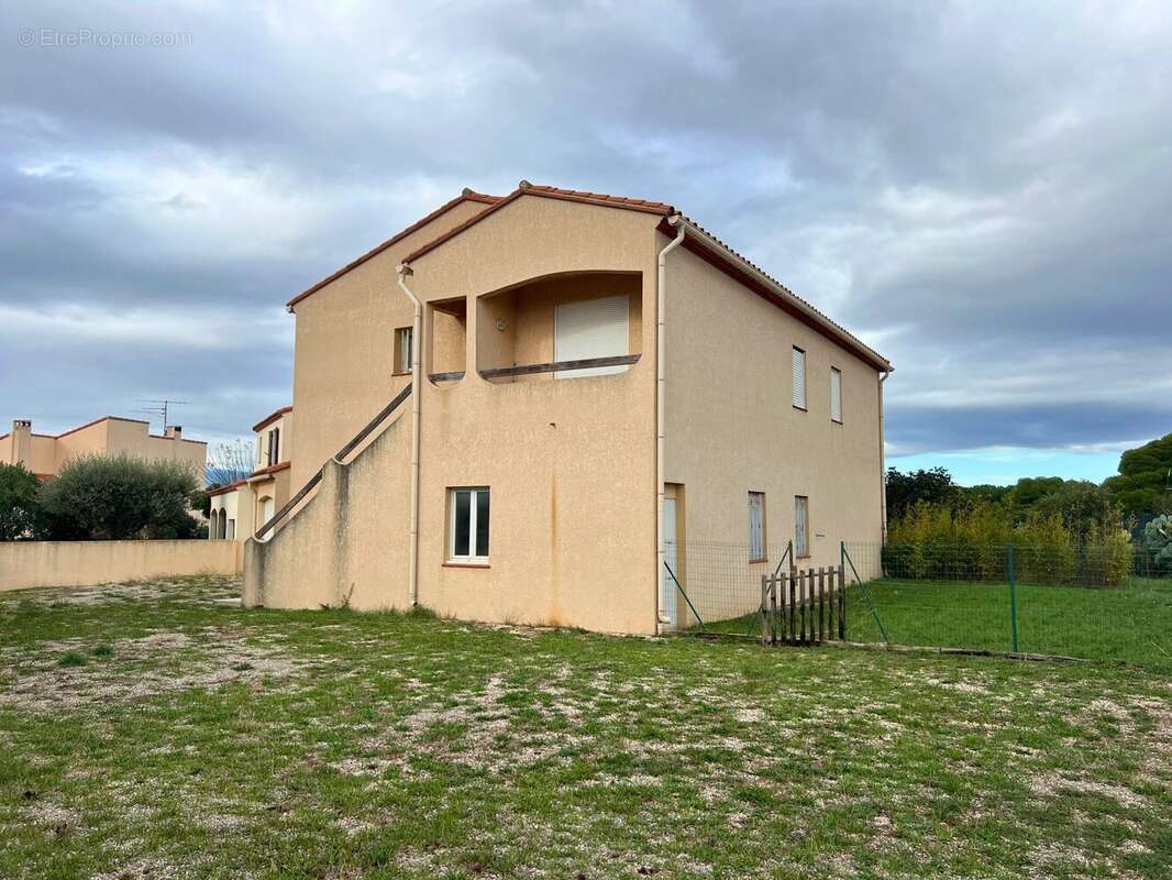 Maison à VILLENEUVE-DE-LA-RAHO