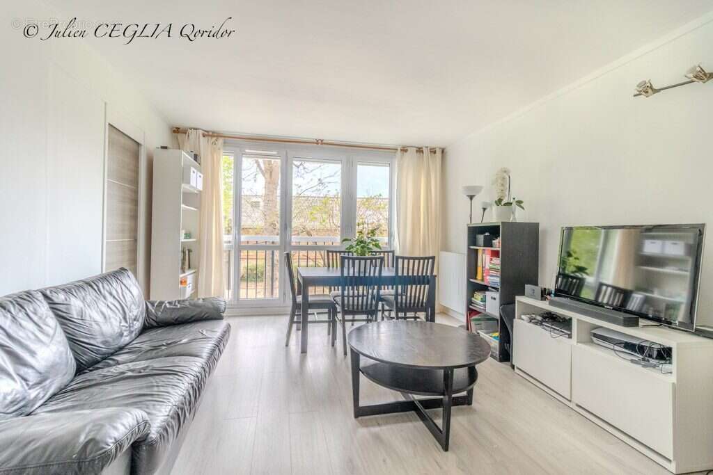 Appartement à THIAIS