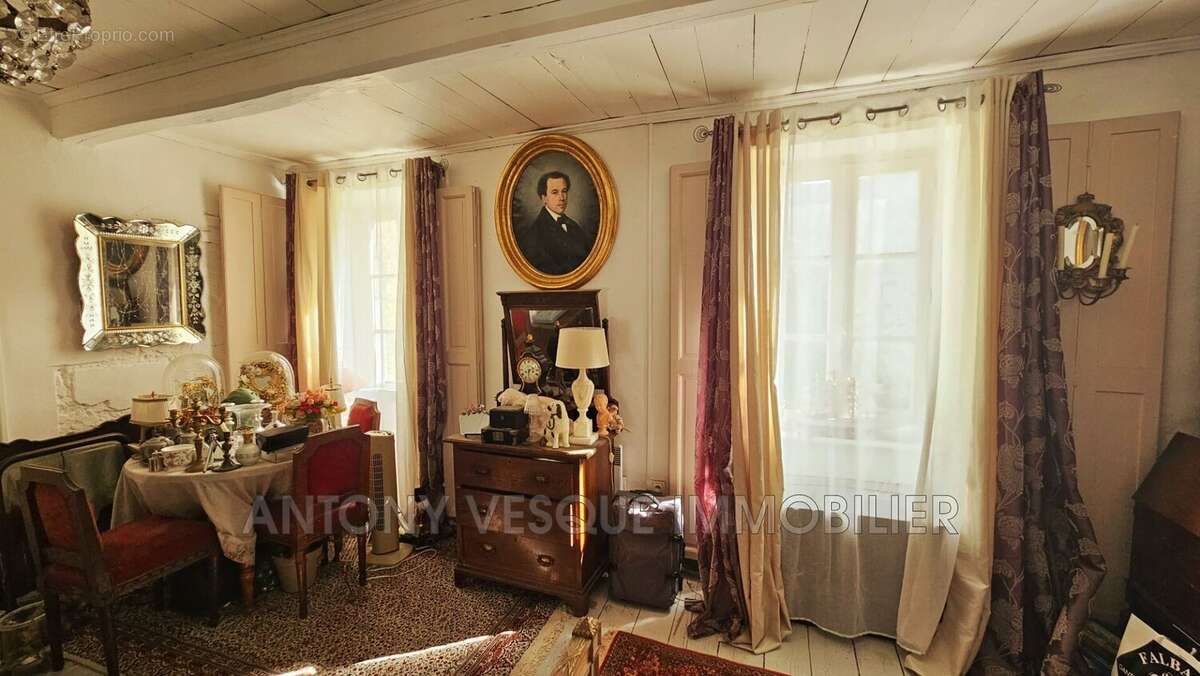 Maison à AGON-COUTAINVILLE