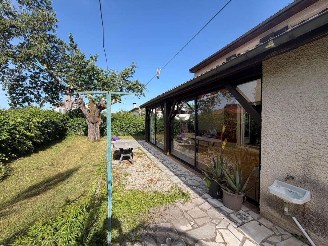 Photo 3 - Maison à BIAS