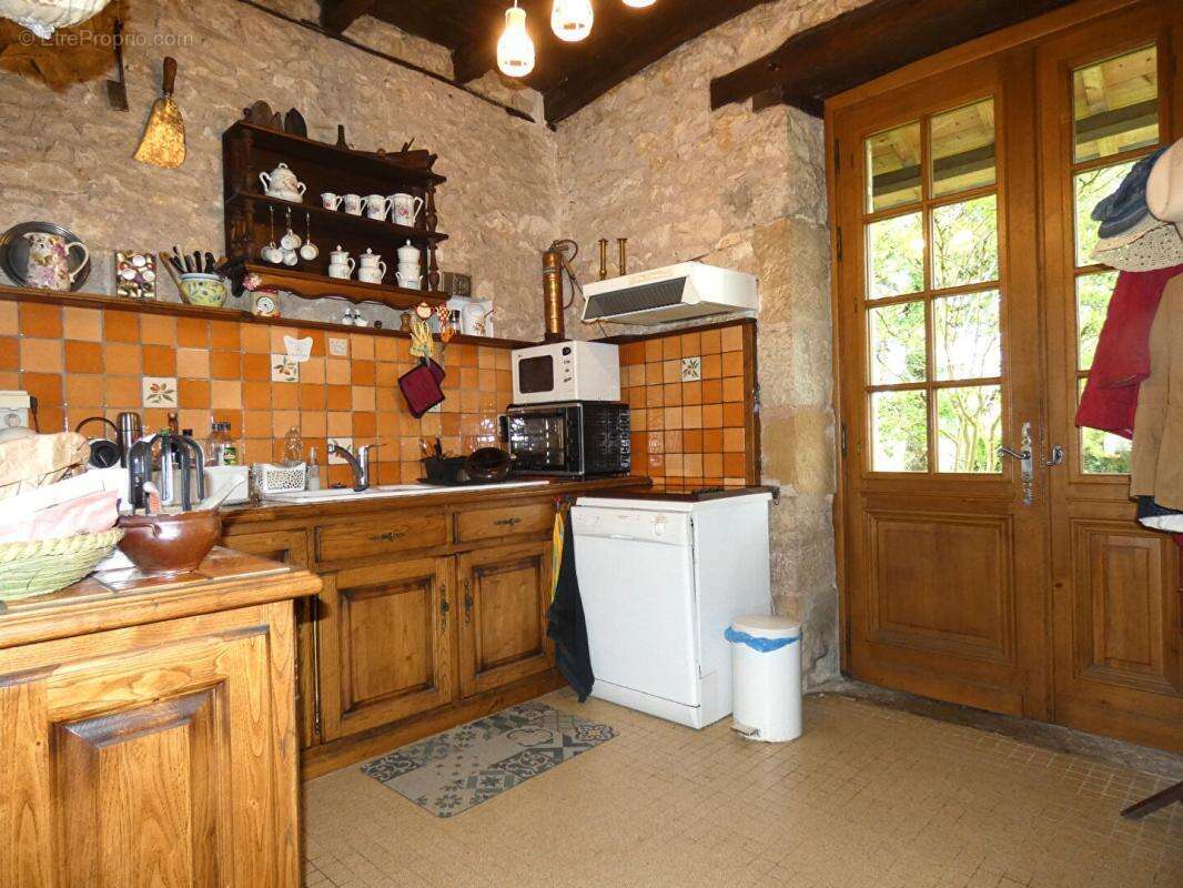 Maison 120 m2 / 4 chambres / grange / terrain 800m² - photo 8