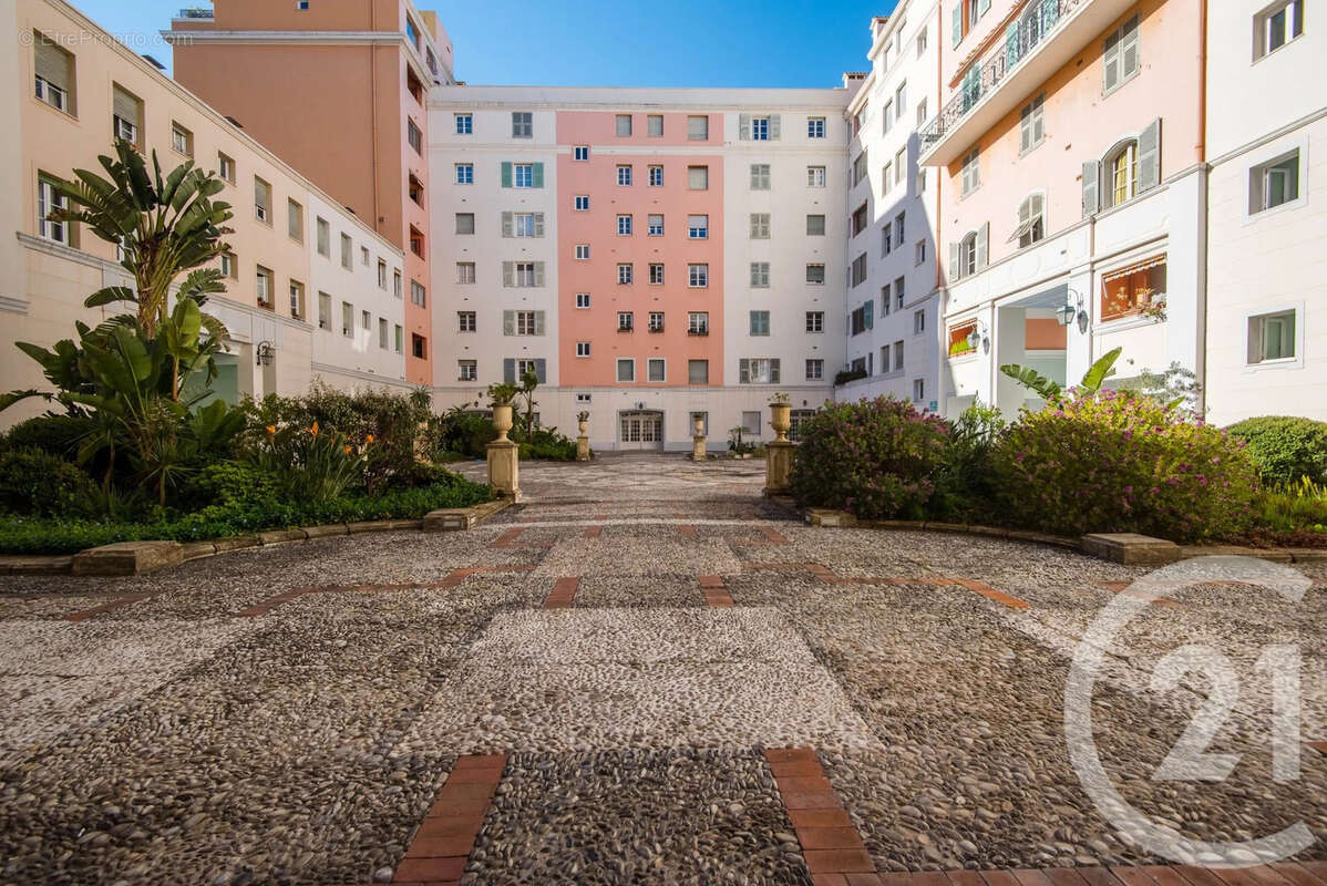 Appartement à NICE