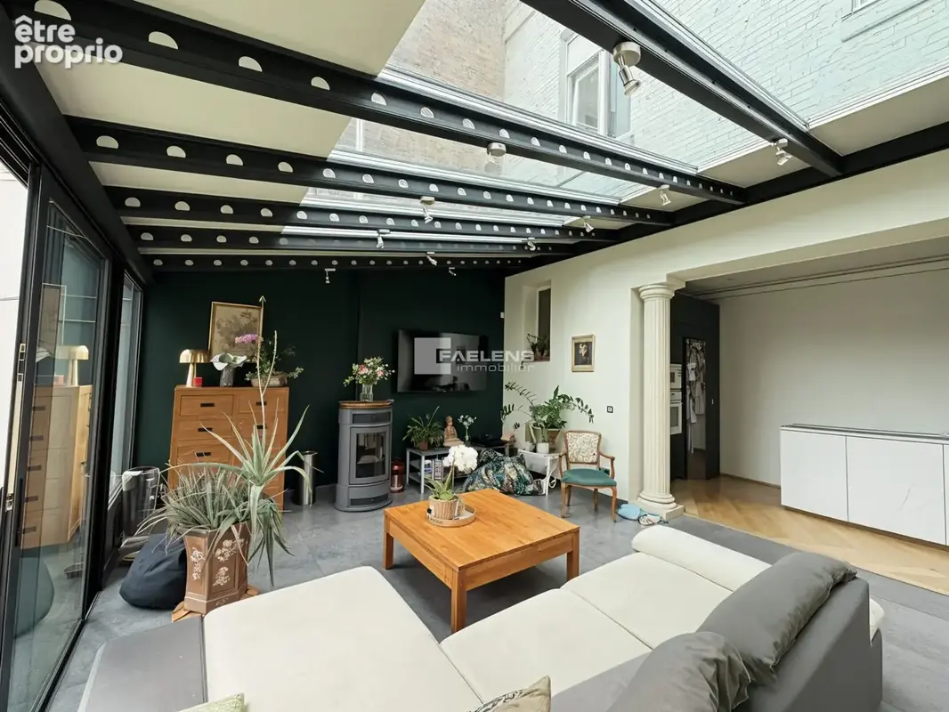 Maison 260 m² à Saint-Pol-Sur-Ternoise  - photo 8