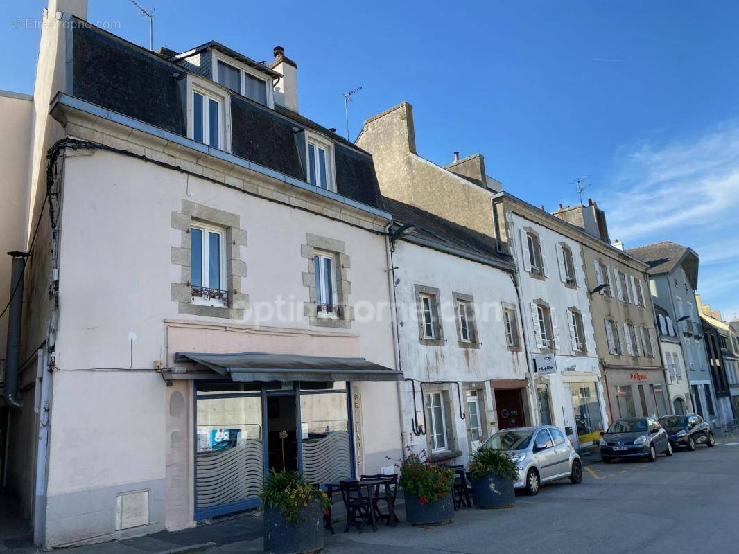 Appartement à QUIMPERLE