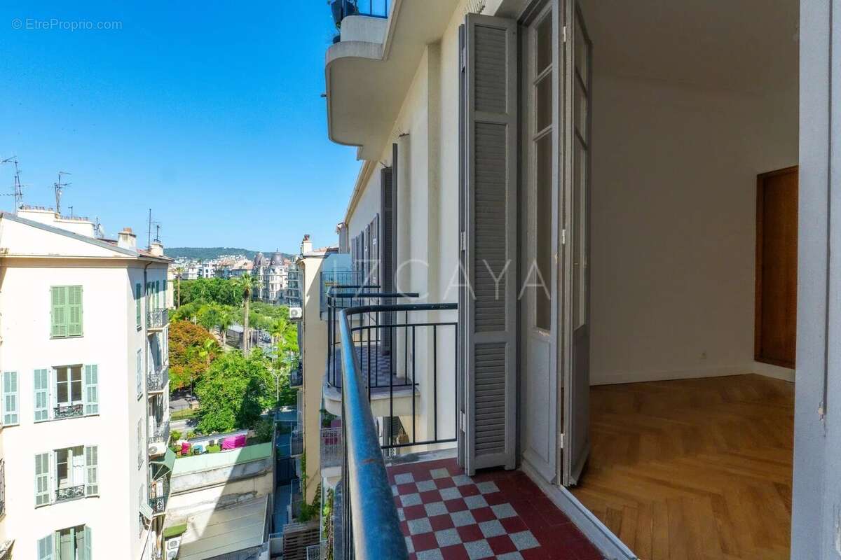 Appartement à NICE