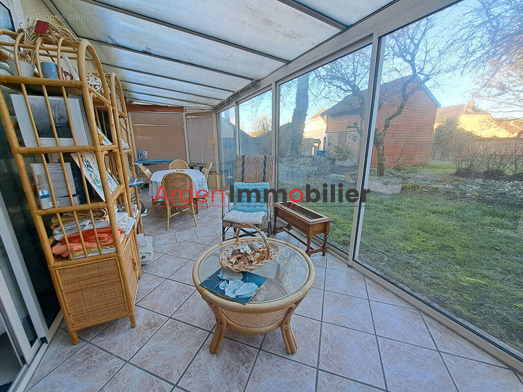 Maison à NOVY-CHEVRIERES