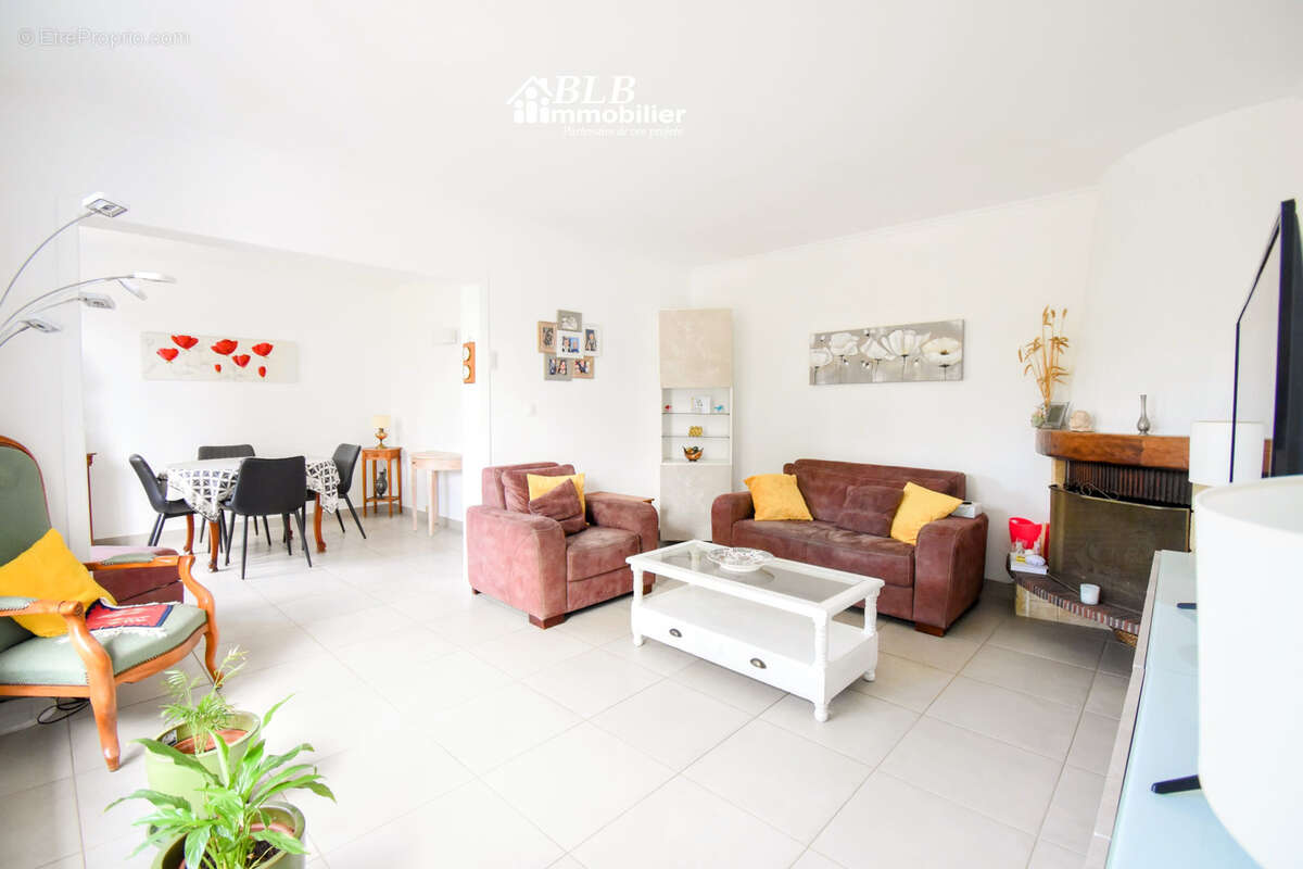 Maison à COIGNIERES