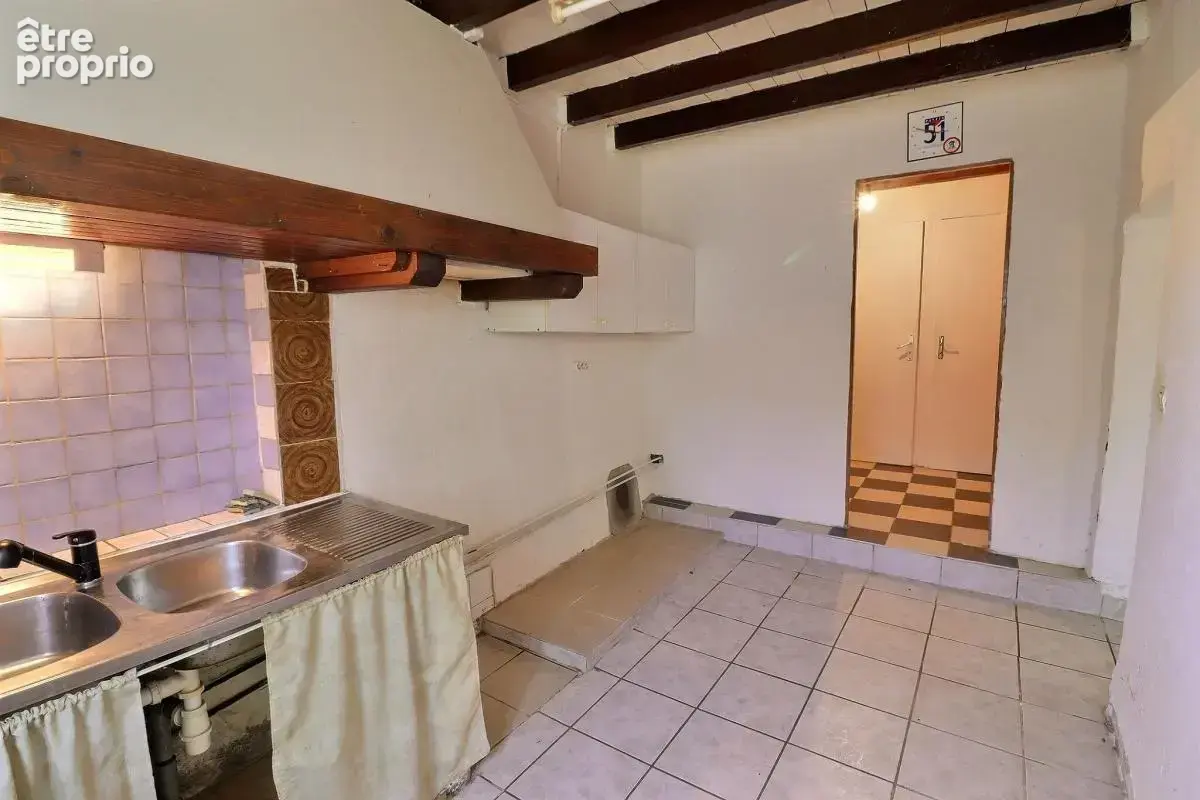 Maison mitoyenne à rénover 81m2 - Terrain de 480m2 - photo 8